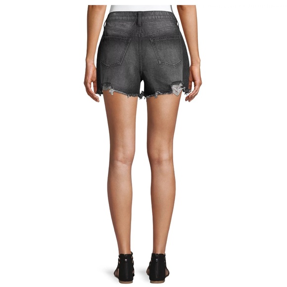 Destructed Mom Short. Color: black - Picture 7 of 7